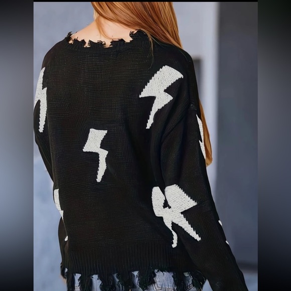 Black distressed lightning bolt sweater - Picture 2 of 6